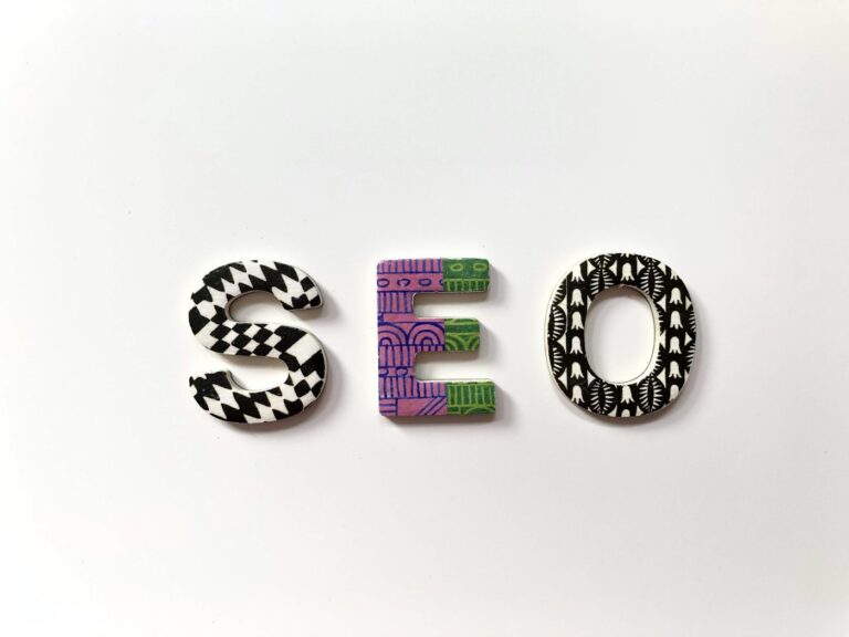 SEO letters on a white background